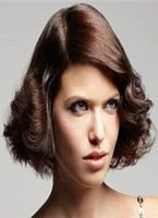  fryzury  krótkie włosy kręcone loki, loczki  uczesanie dla kobiet  z numerem  90